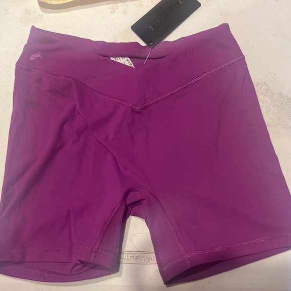 Alphalete Tenacity Leo Shorts - Nebula - Picture 2 of 2
